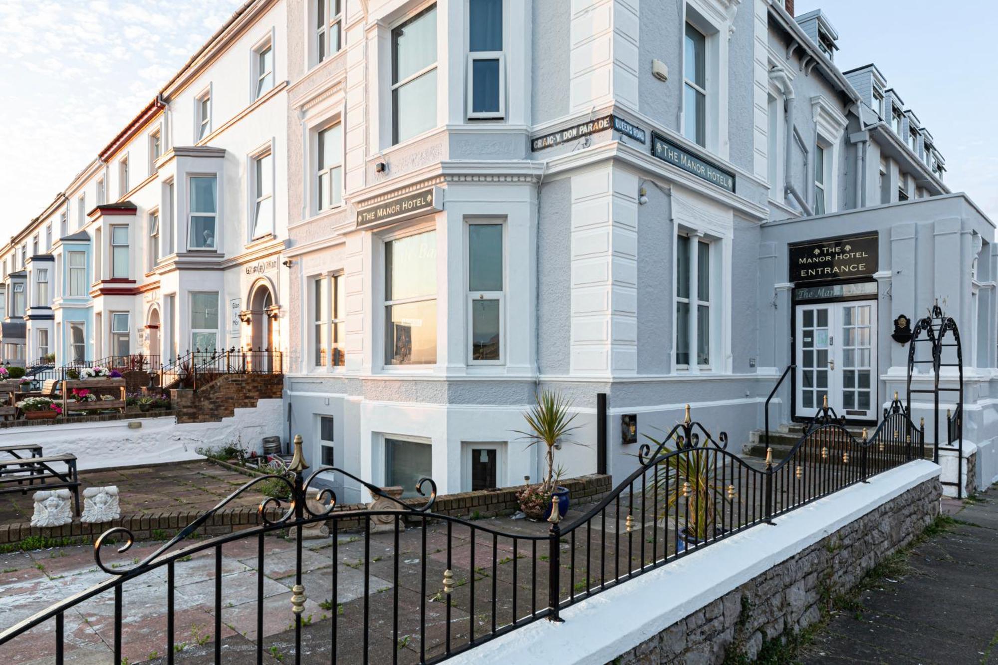 The Manor Hotel Llandudno Eksteriør billede